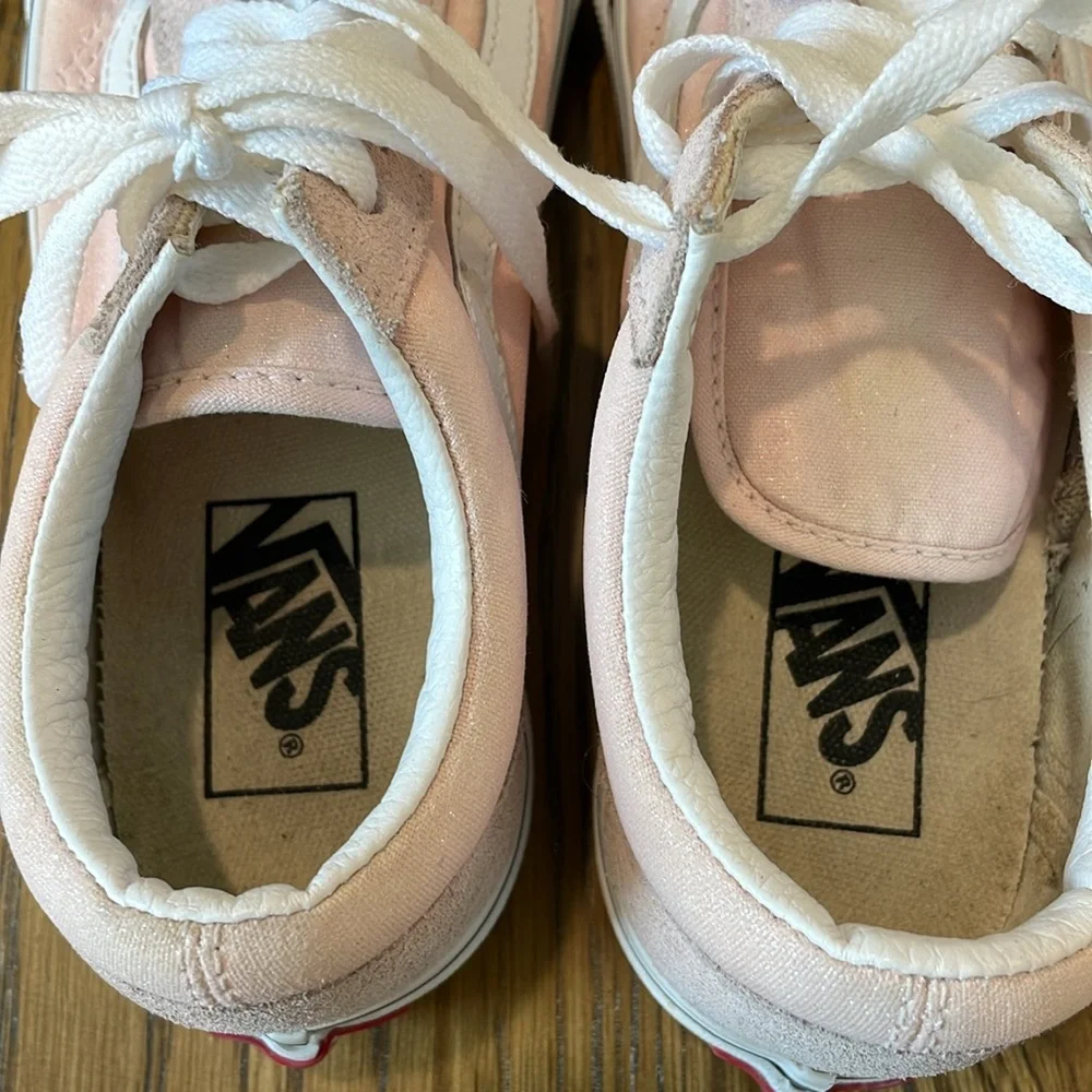 Pink Vans, Off The Wall, Van Sneakers, Skateboard - Picture 4 of 7